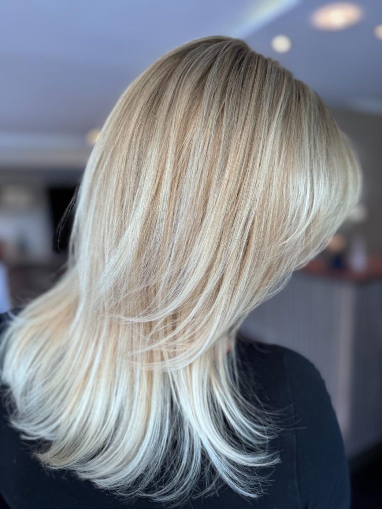 Haar mit sanften Wellen
