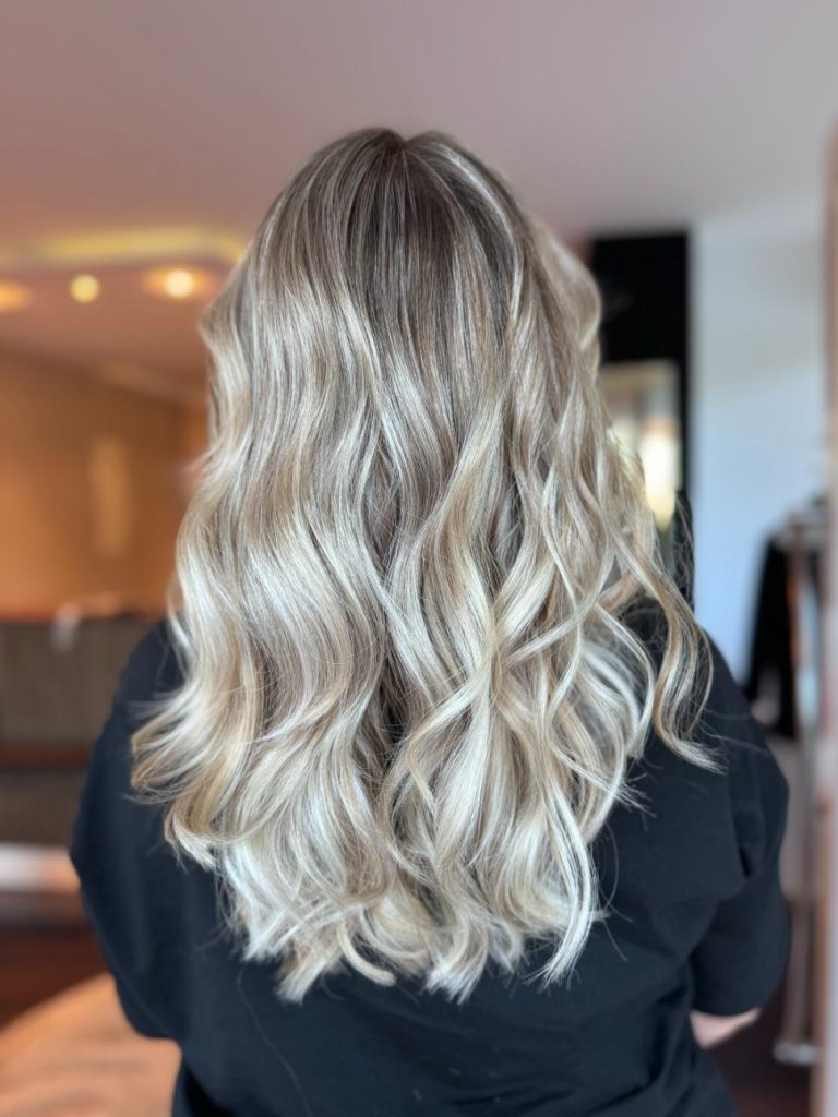 Haar mit sanften Wellen
